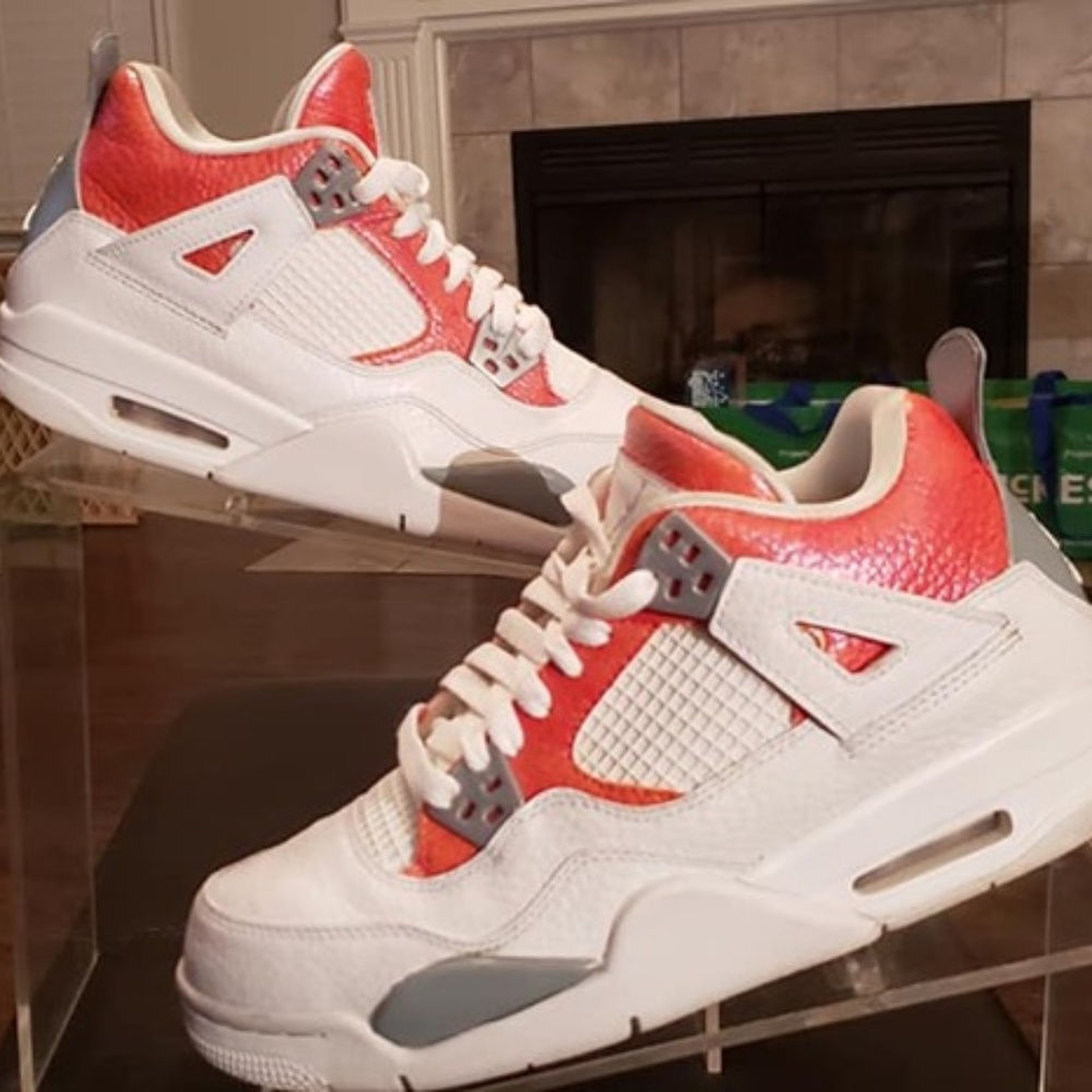 Custom Retro Jordan 4 (Women's size 7/Youth size 5